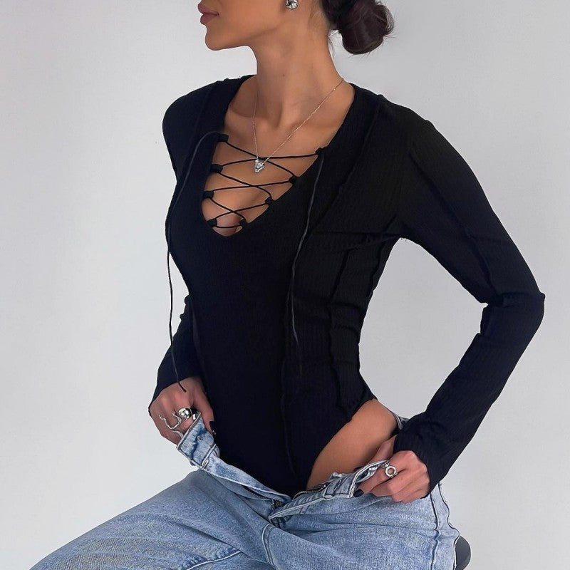 Lea - Damen Body mit elegantem Schnürdesign und figurbetontem Schnitt